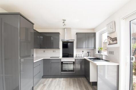 kitchen (3).jpg