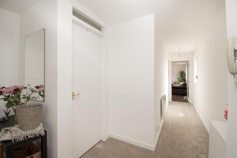 hallway.jpg