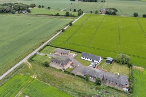 3 Westcroft Cottages Carmylie-21.JPG