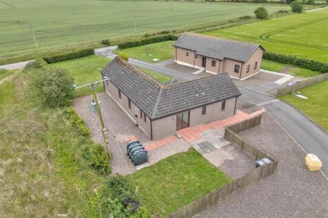 3 Westcroft Cottages Carmylie-22.JPG