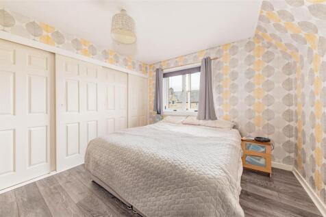 14 Dunarn Street Newtyle-12.JPG