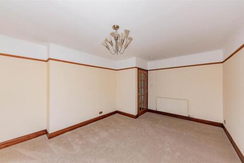 20 North Bank Street Monifieth-5.JPG