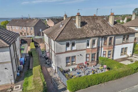 20 North Bank Street Monifieth-12.JPG