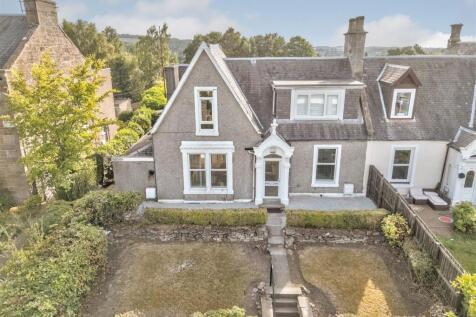 427 Strathmartine Road Dundee-1.JPG