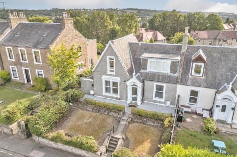 427 Strathmartine Road Dundee-3.JPG