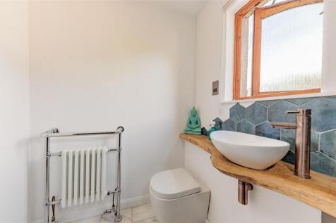 21 Seafield Close Dundee-10.JPG