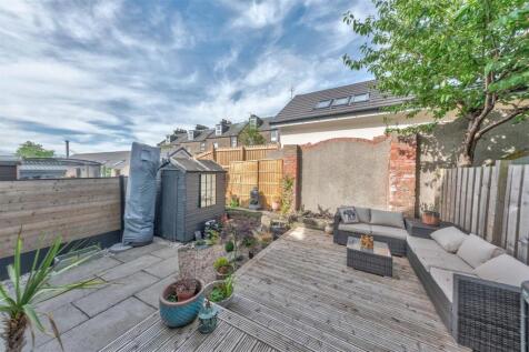 21 Seafield Close Dundee-1.JPG