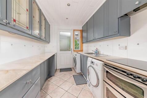 19 Craigmount Road Dundee-3.JPG