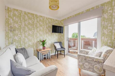 16 Collingwood Street BF-13.JPG