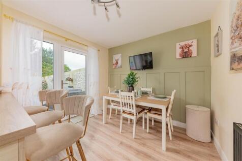 19 Henry Cotton Place Carnoustie-4.JPG