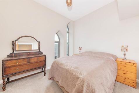 3C Castle Street Newtyle-2.JPG