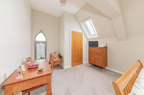 3C Castle Street Newtyle-3.JPG