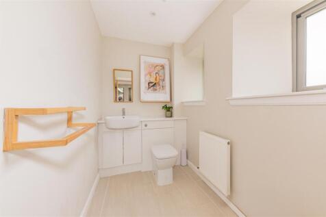 3C Castle Street Newtyle-14.JPG