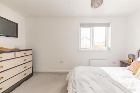 3 Peacehill View Wormit-13.JPG