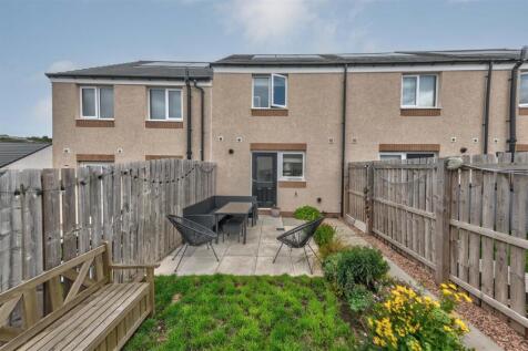 3 Peacehill View Wormit-17.JPG