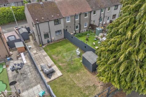 9 Finlarig Place Dundee-16.JPG