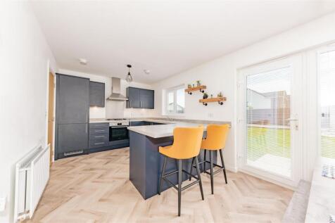 3 Greenhill Crescent Dundee-7.JPG