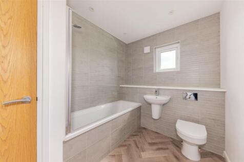 3 Greenhill Crescent Dundee-10.JPG