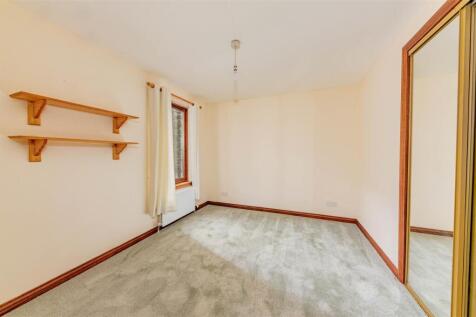 8 Lytton Street Dundee-7.JPG