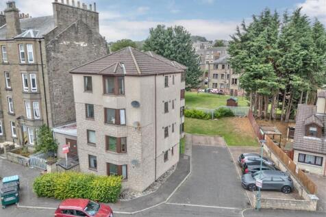 8 Lytton Street Dundee-8.JPG