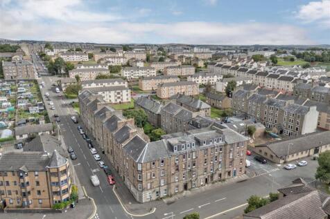 4-0 8 Tannadice Street Dundee-2.JPG