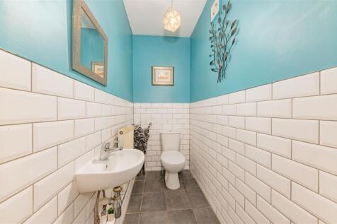 18 Bruce Road Dundee-9.JPG