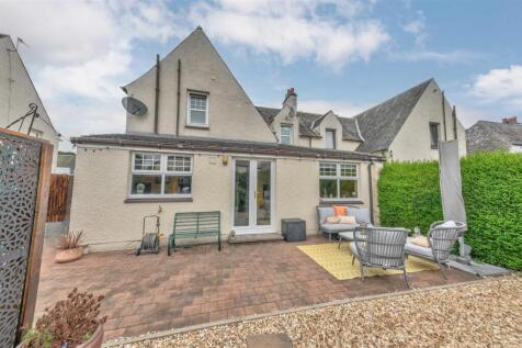 18 Bruce Road Dundee-19.JPG