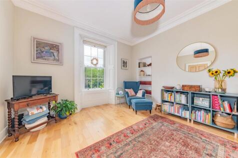 5 Westfield Lane Dundee-10.JPG