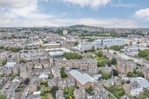 5 Westfield Lane Dundee-3.JPG