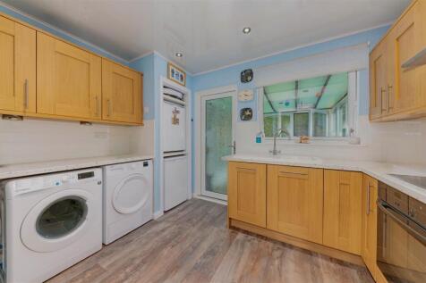 14 Ardestie Place Monifieth Edits-16.JPG
