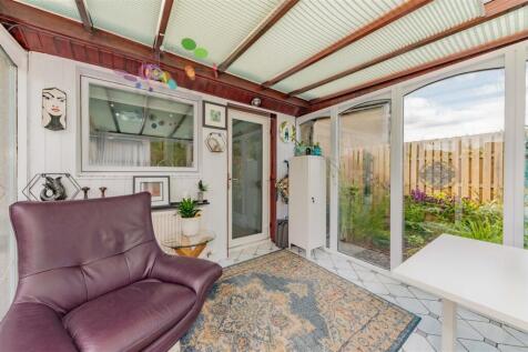14 Ardestie Place Monifieth Edits-19.JPG