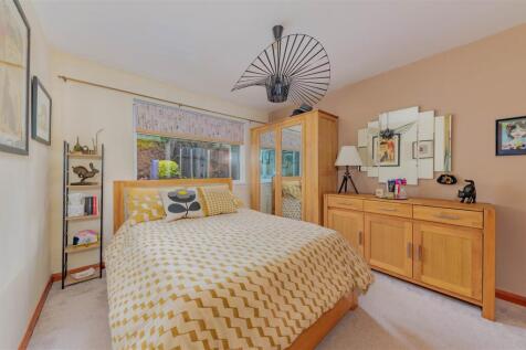 14 Ardestie Place Monifieth Edits-13.JPG