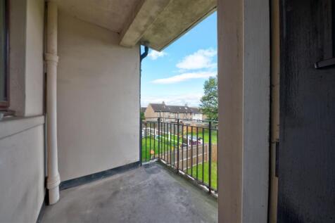 1R 6 Balerno Street Dundee-3.JPG