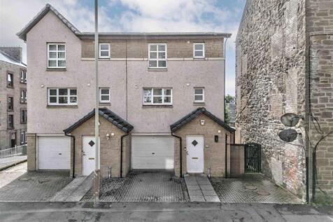 21A Cleghorn Street Dundee-15.JPG