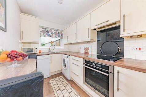 9 Craigmount Avenue Dundee-11.JPG