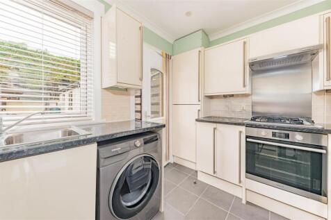 58 Burn Street Dundee-12.JPG