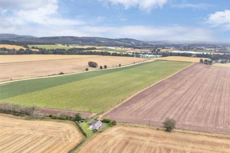 Chapelton Cottage Rattray-20.JPG