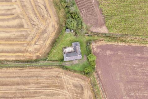 Chapelton Cottage Rattray-21.JPG