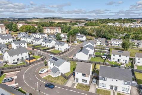 30 Castleview Place Dundee-20.JPG