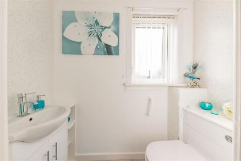 29 Tranent Gardens Dundee-3.JPG