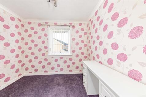 29 Tranent Gardens Dundee-6.JPG