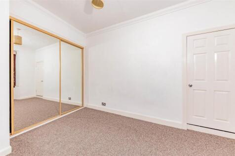 4 Grays Lane Dundee Reshoot-1.JPG