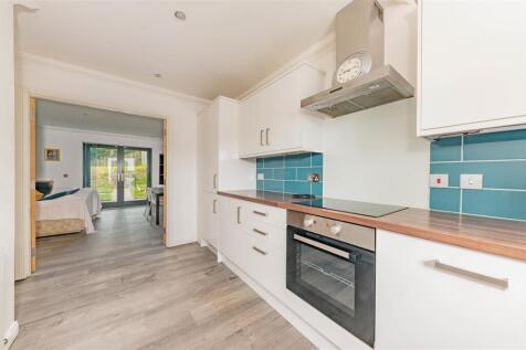 64 Cotton Road Dundee-6.JPG