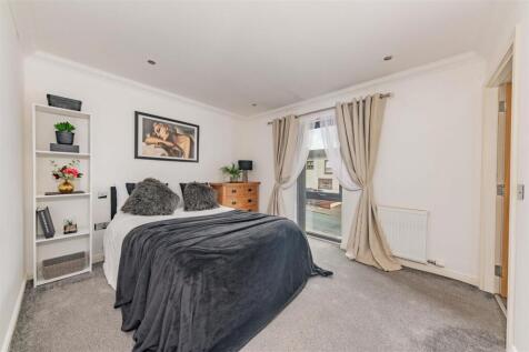 64 Cotton Road Dundee-12.JPG