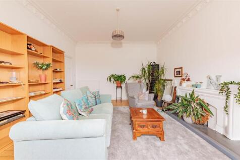 11 West Park Road Dundee-2.JPG