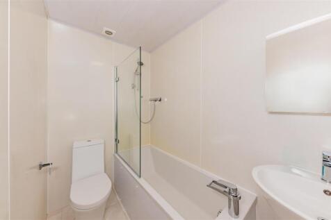 1R 107 Clepington Road Dundee-7.JPG