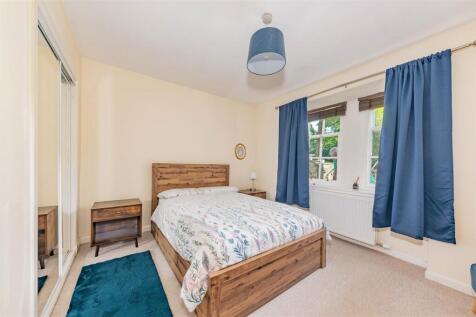 5 Ballumbie House Elm Rise BF-1.JPG