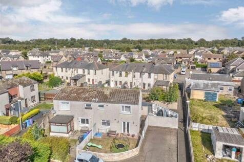 6 Smieton Court Carnoustie-13.JPG