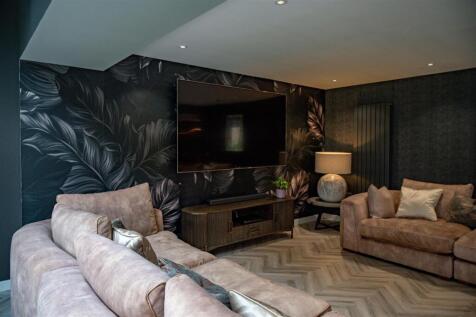 1 Angus Crescent Monifieth-43.JPG