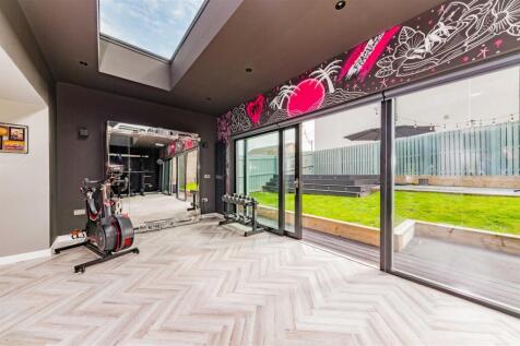 1 Angus Crescent Monifieth-10.JPG